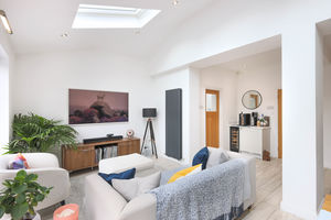 Photo 8- click for photo gallery